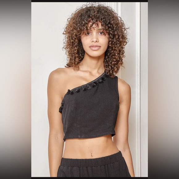 Linen Blend One Shoulder Tassel Crop Top & Wide-Leg Pants Set - Like New - Picture 4 of 17